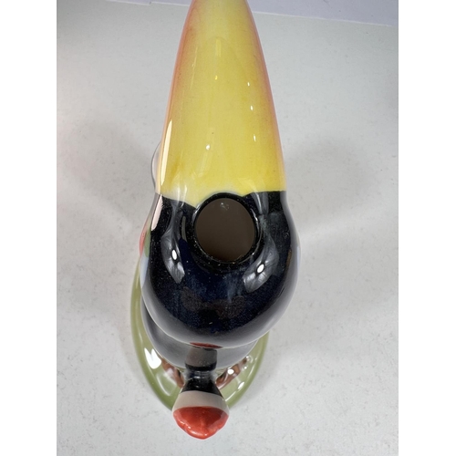 543 - Guinness advertising Carlton ware toucan ceramic lamp base