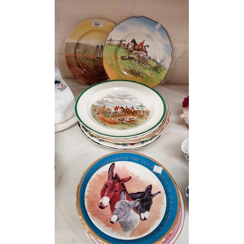 546 - A large selection of decorative plates including Royal Doulton, Spode, Masons and collectors plates