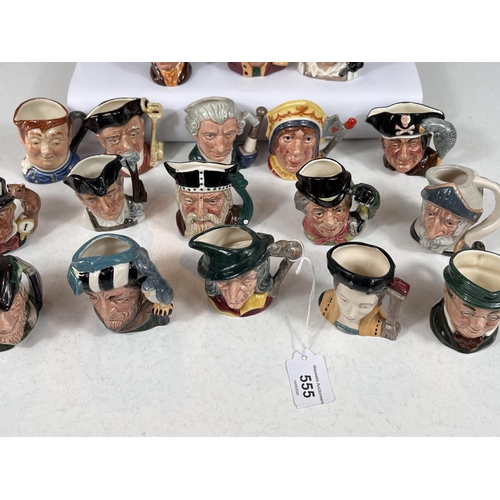 555 - 18 small Royal Doulton character jugs