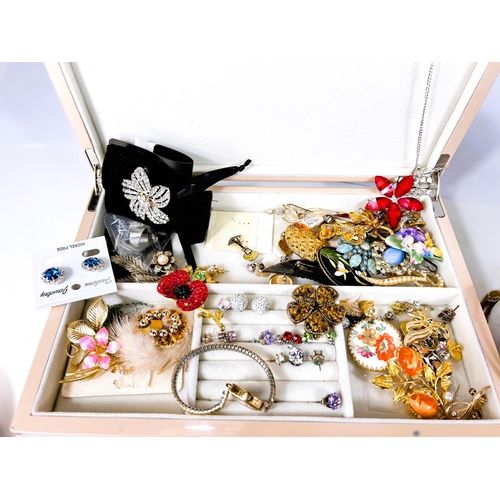 667 - Two jewellery boxes and costume jewellery, a selection of EPNS cutlery