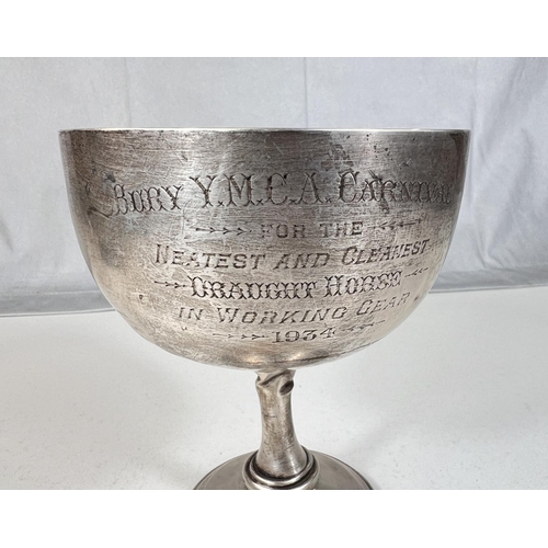 679 - A hallmarked silver trophy cup, 'Neatest and Cleanest Draft Horse' The Crown Brewing Company, 1934, ... 