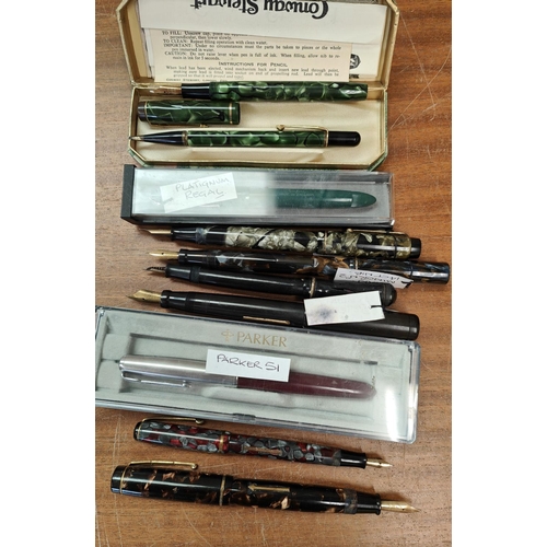 170A - A collection of fountain pens, various makers, some with yellow metal nibs