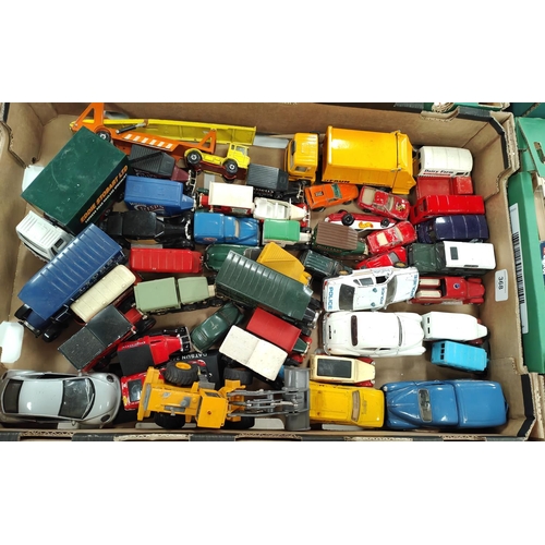 368 - A collection of loose Corgi,Dinky, Matchbox and other vehicles, some advertising