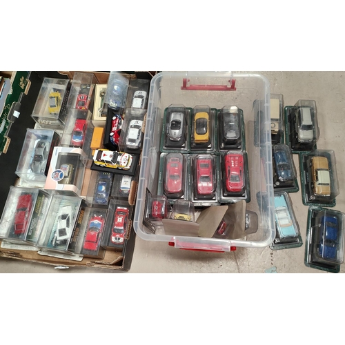 383 - A collection of blister pack cars and a collection of similar cars, Days Gone etc, mainly boxed