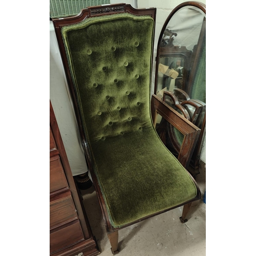 892 - An Edwardian mahogany 'L' shaped nursing chair with green button back fabric and another mahogany ch... 