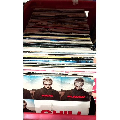 25 - A large collection of singles, rock and pop music 1970's onwards