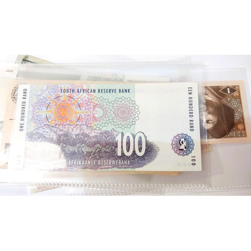 229 - A quantity of world banknotes