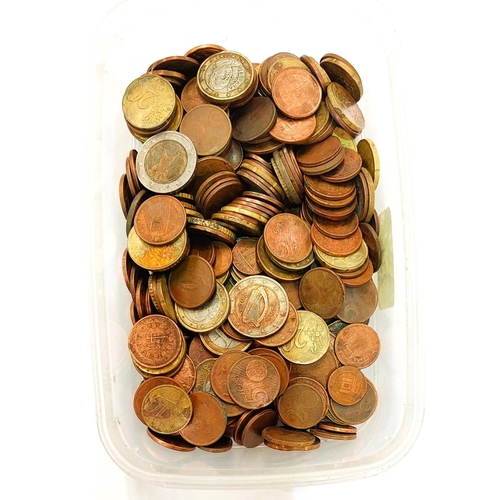 231 - A quantity of Euro coins