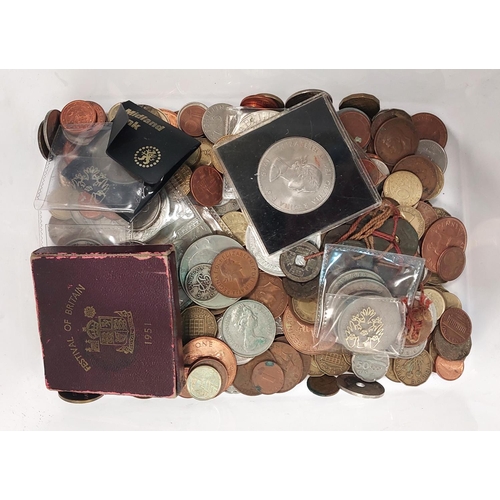 247 - A mixed quantity of GB and World coins