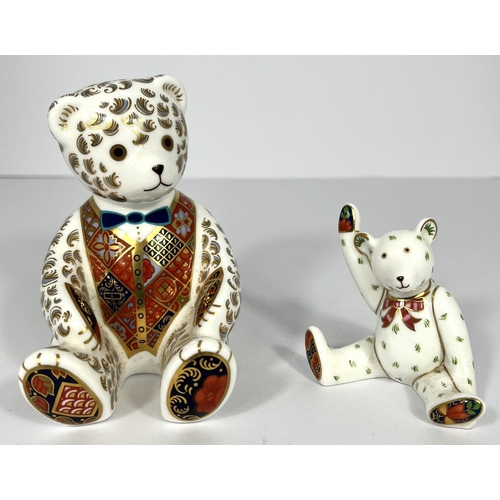 619 - A Royal Crown Derby Teddy and another smaller