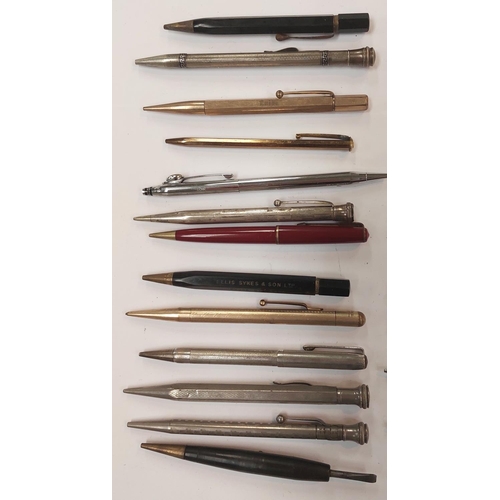 8 - A selection of vintage propelling pencils