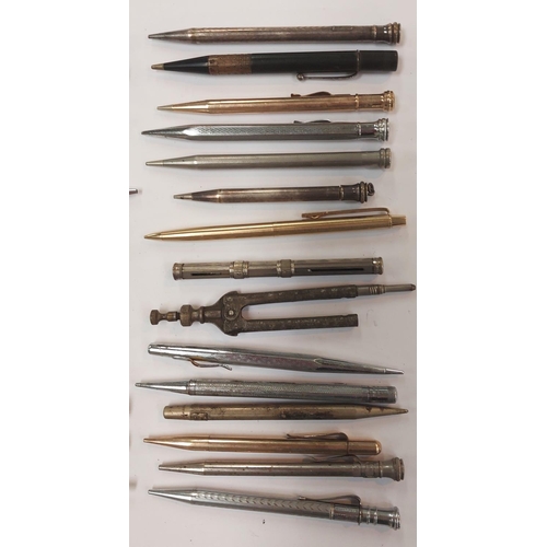 8 - A selection of vintage propelling pencils