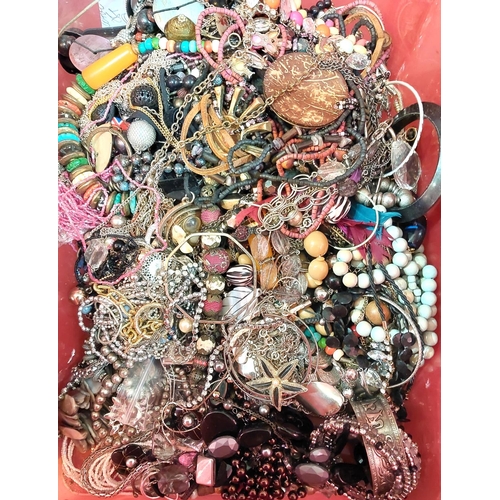 654 - A large selection of costume jewellery.