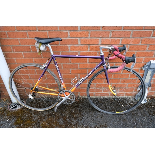 60A - A Pete Matthew vintage road bike with campagnolo gears and peddles