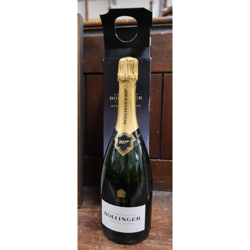 806 - A bottle of Bollinger Champagne Special Cuvee in 007 box 75cl