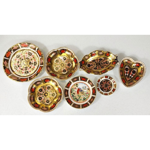 535 - 7 various Royal Crown Derby Imari trinket dishes (various designs).