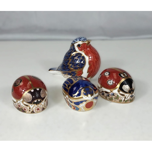 538 - Royal Crown Derby animals:- Robin, 2 x ladybirds and a beetle.  Gold stoppers