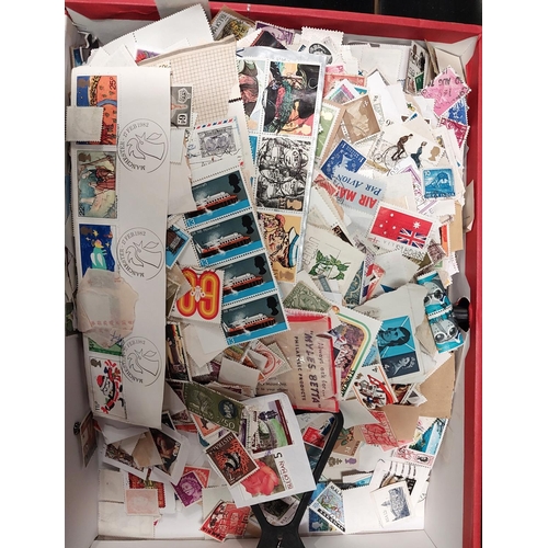 325C - A mixed quantity of stamps