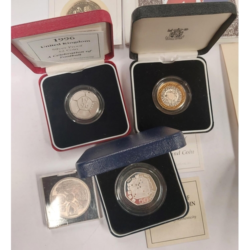 249 - GB QEII: - Silver proof £2 piedfort 1997, a 1996 silver proof £2 football coin and a sim... 