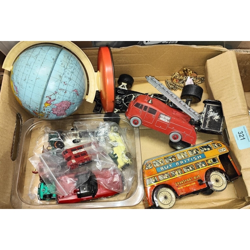 321 - A collection of diecast vehicles etc