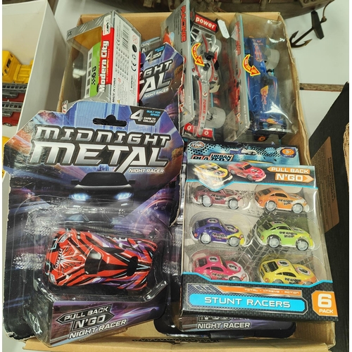 377 - Midnight metal Nightracers - pullback n'go x 6, blister packed, 2 racing cars, stunt racers.