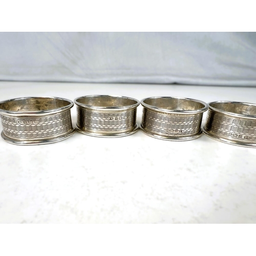 610 - A set of 4 silver napkin rings. Birmingham,1931, 34gms.