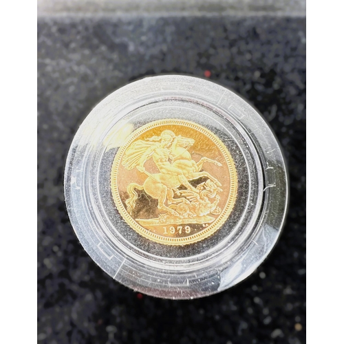 633 - A 1979 gold proof sovereign, cased.