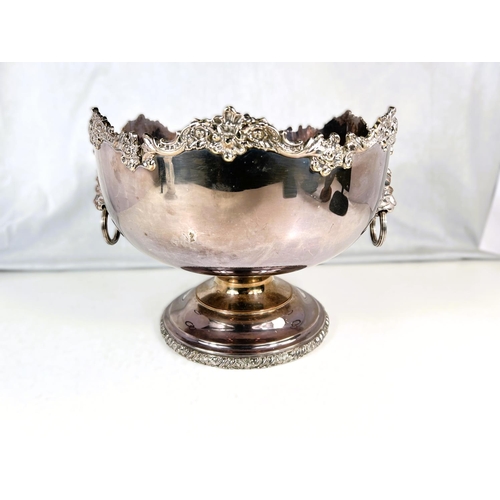 636 - A large silver plate punch bowl and ladle.