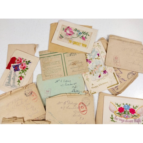 285 - 22 WWI silk embroidered greetings cards, in original envelopes.