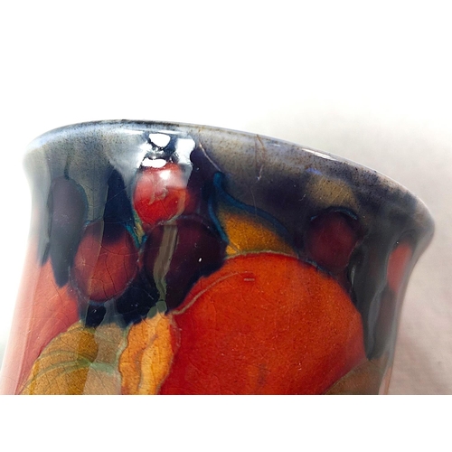 552 - A small Moorcroft 