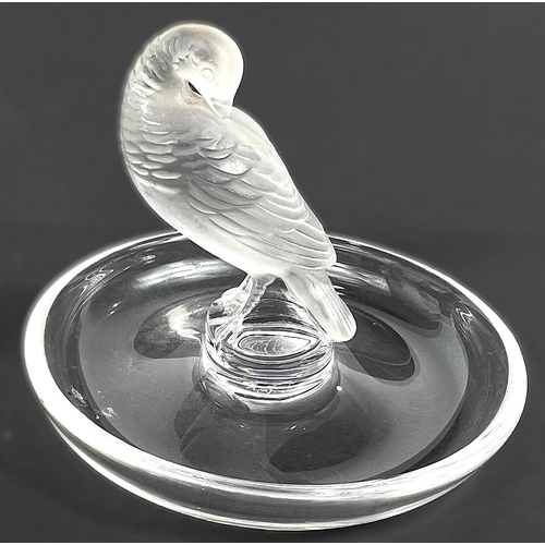 464 - A LALIQUE ring / pin dish with central birds, width 10cm, signature to base; a pair of Lalique menu ... 