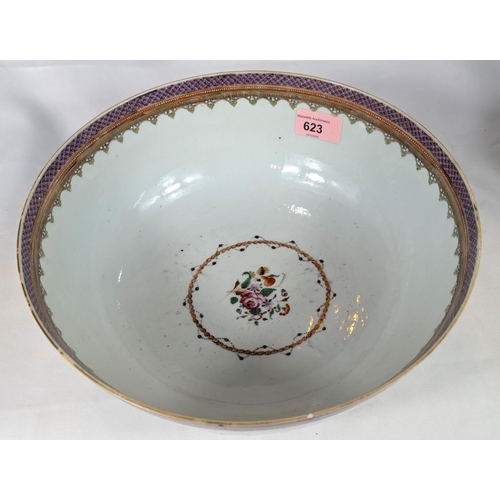 623 - A circa 1800 Chinese punch bowl with polychrome decoration, dia. 29cm (hairline)