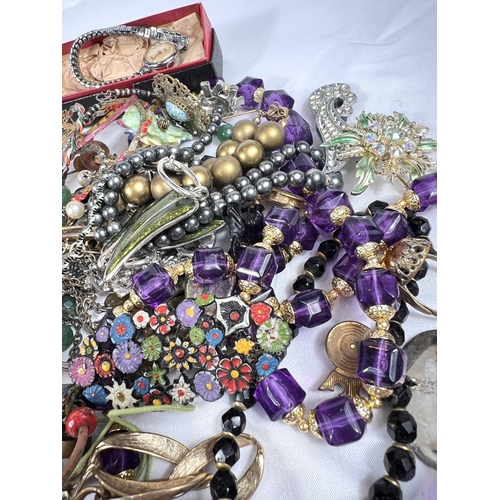 663 - COSTUME JEWELLERY - a selection of estate jewellery, 3 hardstone bead necklaces and another.