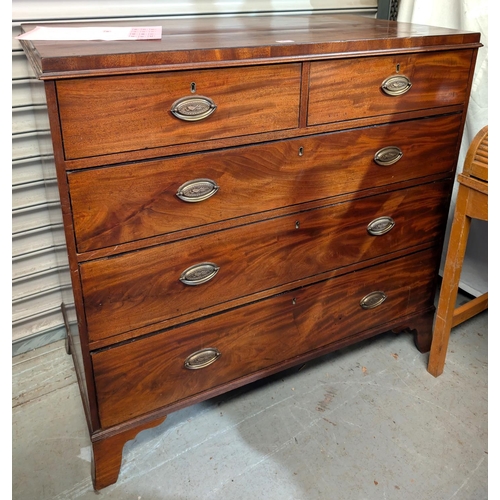 961 - A Georgian mahogany chest of three long two short drawers