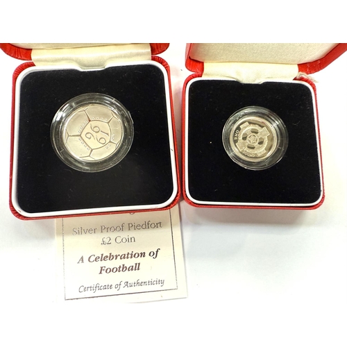 278 - GB: £2 silver proof piedfort, Footfall 1996 and a £1 similar.