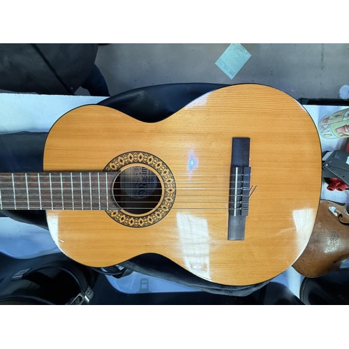 390 - A German classical acoustic guitar with nylon stringsNo bids sold with next lot