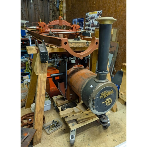 157 - A 4.5 inch Foden 'C' type  steam lorry, part built, part assembled, with many loose associated parts... 