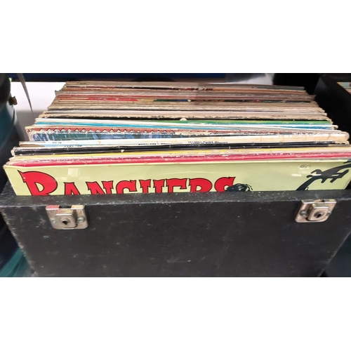 129 - A large quantity of mid-late 20th Century LP records including ballroom dancing; a large selection o... 