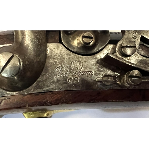 178 - A Potsdam style percussion pistol with stamped lock plate and barrel, brass fittings, 36cm