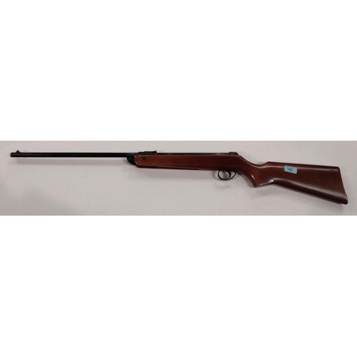 183 - A BSA meteor air rifle.