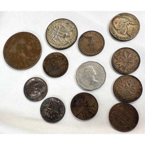 328 - A collection of world coinage, UK, USA etc.