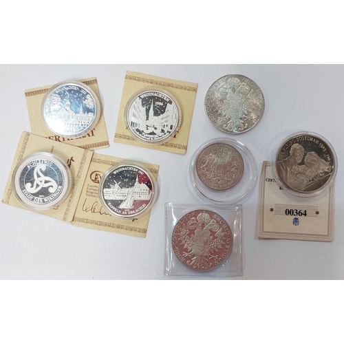 332 - Modern European silver coins: 4 Christmas medallions in fine silver, 2 Maria Theresa ..... and a 10 ... 