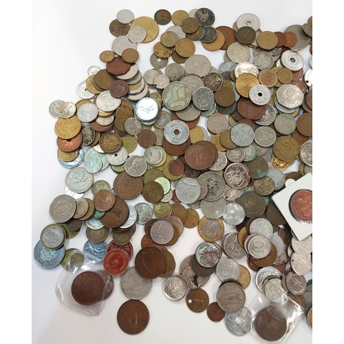 338 - A large quantity of world coins.