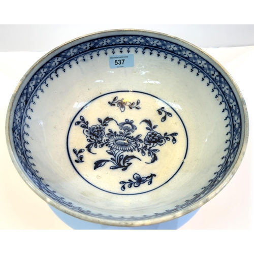 537 - LIVERPOOL PEARLWARE, an 18th century punch bowl with typical underglaze blue decoration, 26cm dia.