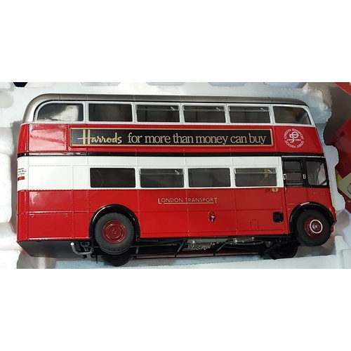 85 - A SUNSTAR Routemaster London Bus, 1:24 scale and a METTOY tinplate clockwork bus.