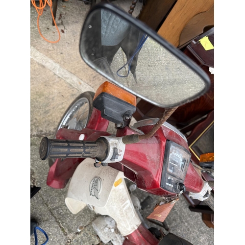 1 - A Honda Cub 90 Economy vintage scooter (from deceased estate no paperwork but keys present)85cc, Jul... 