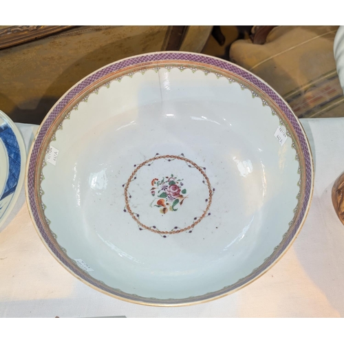 442A - A circa 1800 Chinese punch bowl with polychrome decoration, dia. 29cm (hairline)