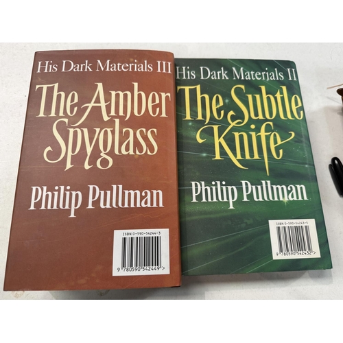 297 - Phillip Pullman, Subtle Knife and Amber Spy Glass, first edition hardbacks