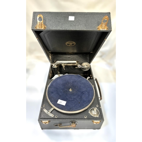 27 - An early 20th century Columbia portable wind up gramophone (case a.f) 