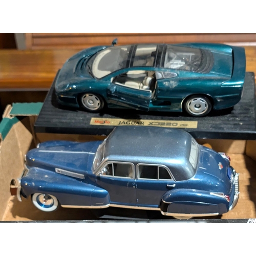 358 - A Road Signature 1:18 scale Deluxe diecast 1949 Coupe de Ville, a loose Cadillac Fleetwood and a Bur... 